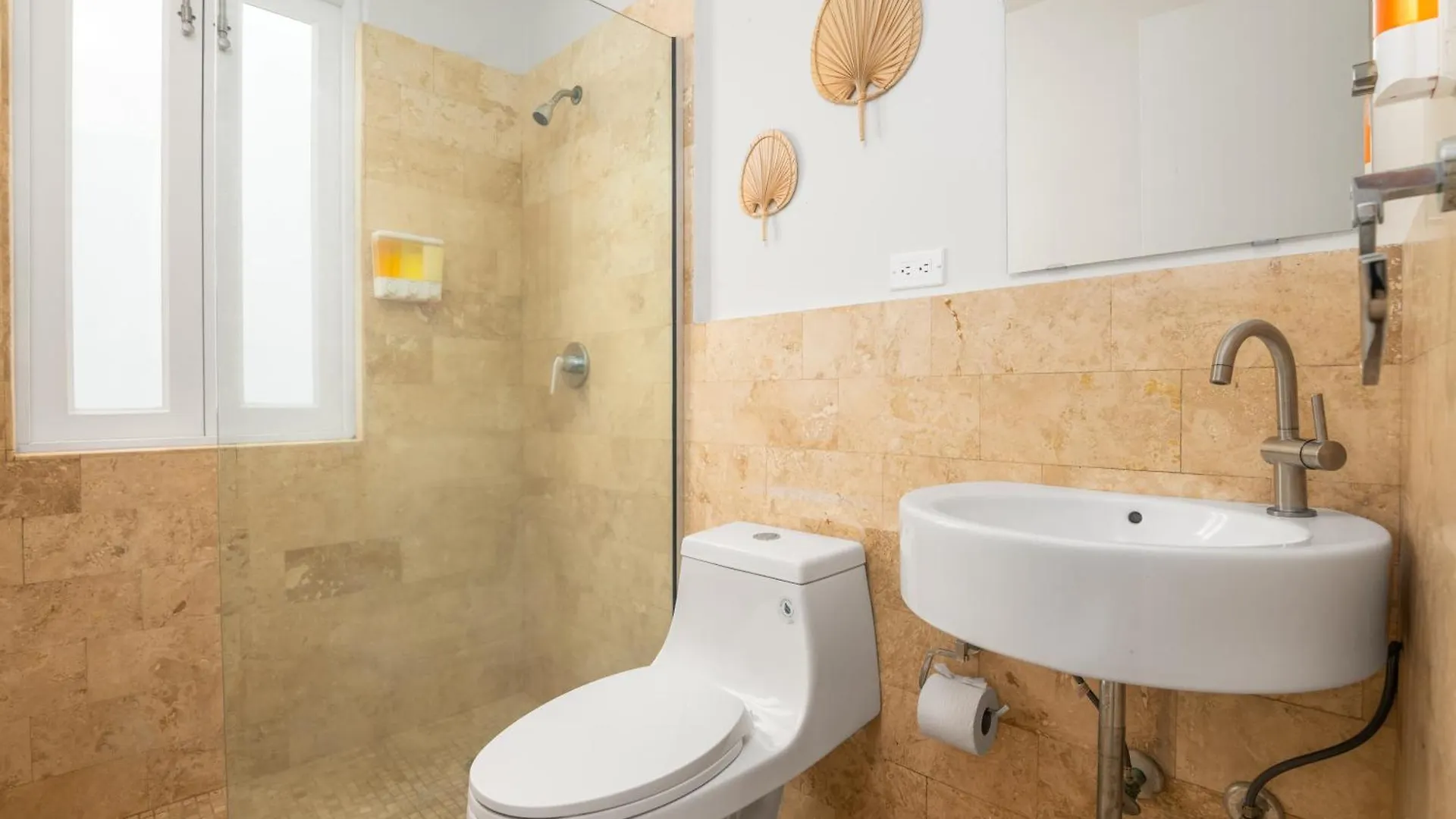 2-Br Apt Centrally Located In Osj! سان خوان بورتوريكو